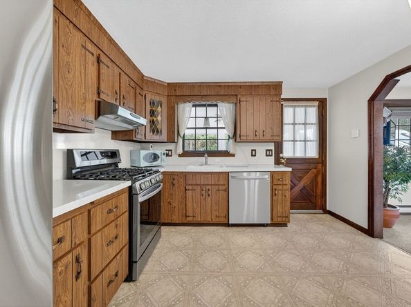 41 Margery Rd, Brockton MA 02301