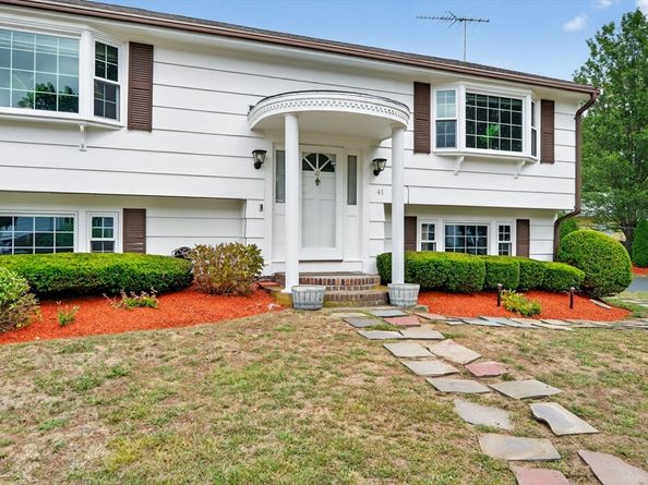 41 Margery Rd, Brockton MA 02301