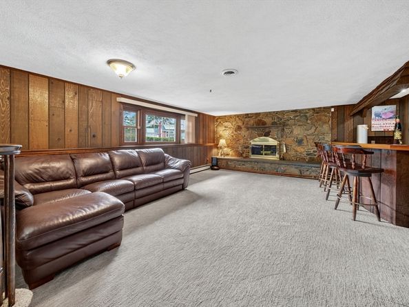 41 Margery Rd, Brockton MA 02301