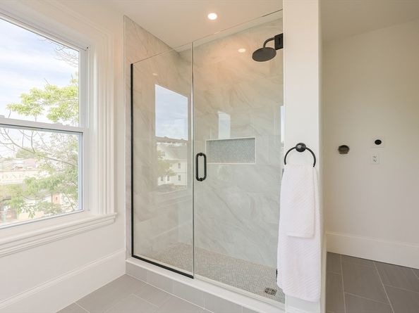 179-181 Main St, Medford MA 02155