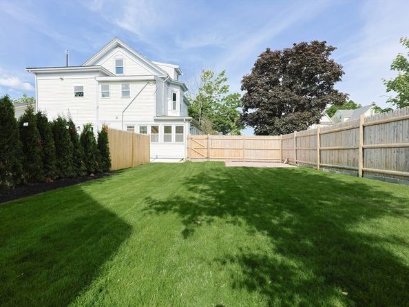 179-181 Main St, Medford MA 02155