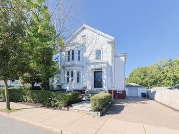 179-181 Main St
