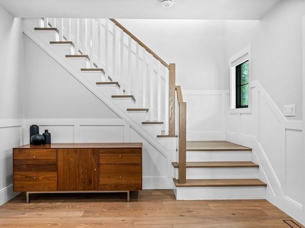 83 Winter St, Lexington MA 02420