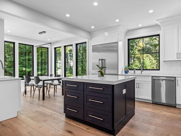 83 Winter St, Lexington MA 02420