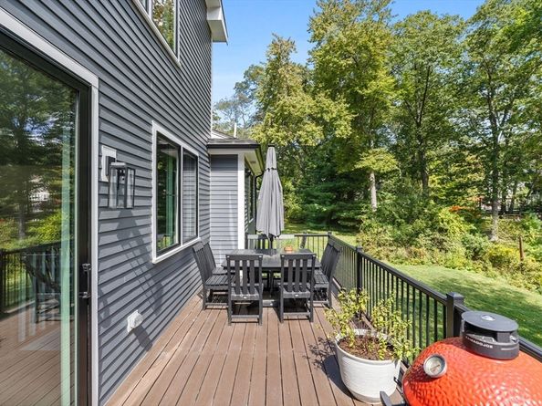 83 Winter St, Lexington MA 02420