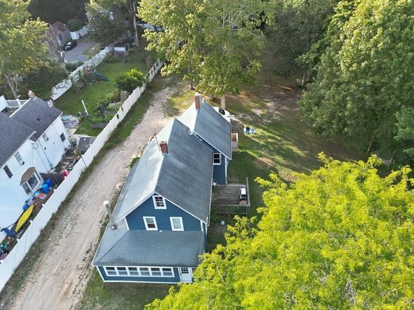 106 Careswell St, Marshfield MA 02050
