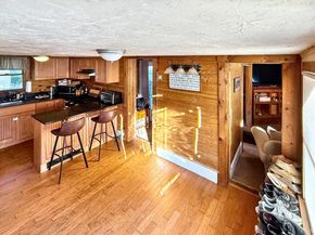 106 Careswell St, Marshfield MA 02050