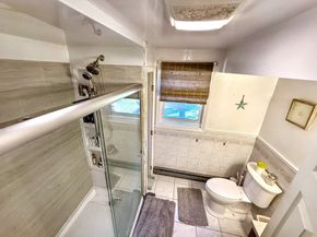 106 Careswell St, Marshfield MA 02050