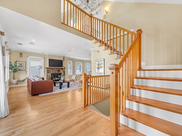 32 Copley St 2, Cambridge MA 02138