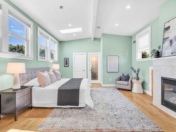 32 Copley St 2, Cambridge MA 02138