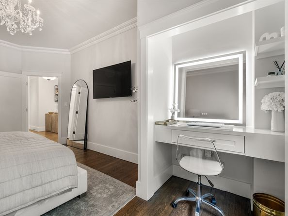 236 Beacon St 2A, Boston MA 02116