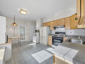 28 Verndale St, Brookline MA 02446