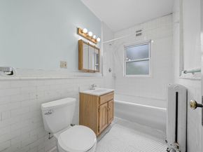 28 Verndale St, Brookline MA 02446