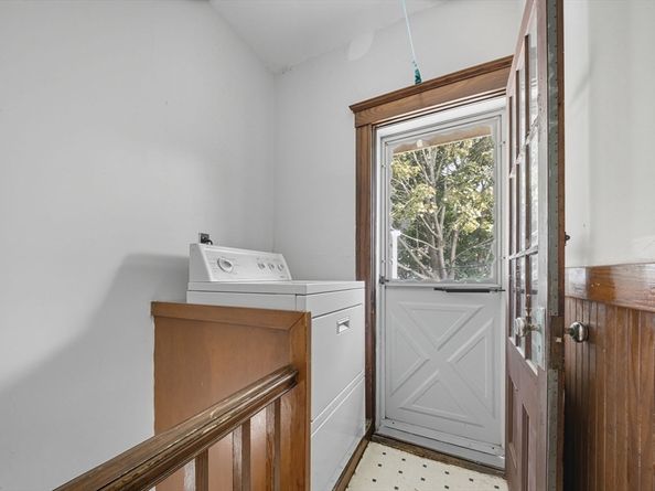 28 Verndale St, Brookline MA 02446