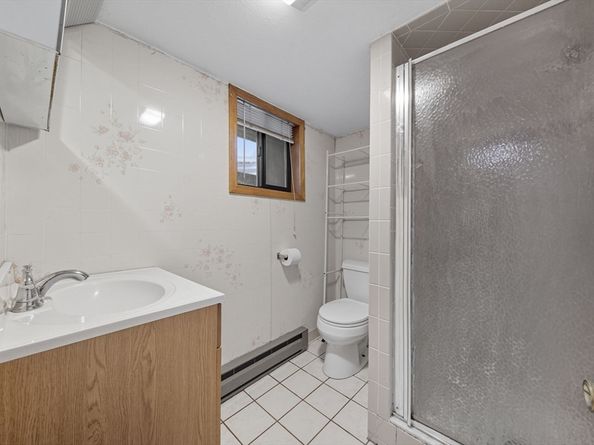 28 Verndale St, Brookline MA 02446