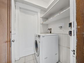 28 Verndale St, Brookline MA 02446