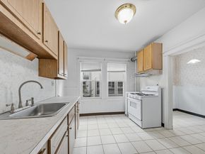 28 Verndale St, Brookline MA 02446
