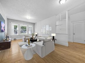 28 Verndale St, Brookline MA 02446