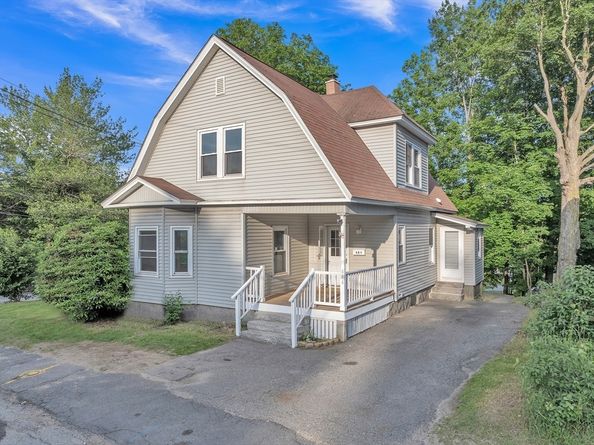 484 Rollstone St, Fitchburg MA 01420