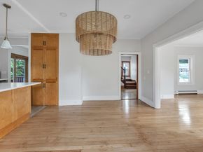 484 Rollstone St, Fitchburg MA 01420