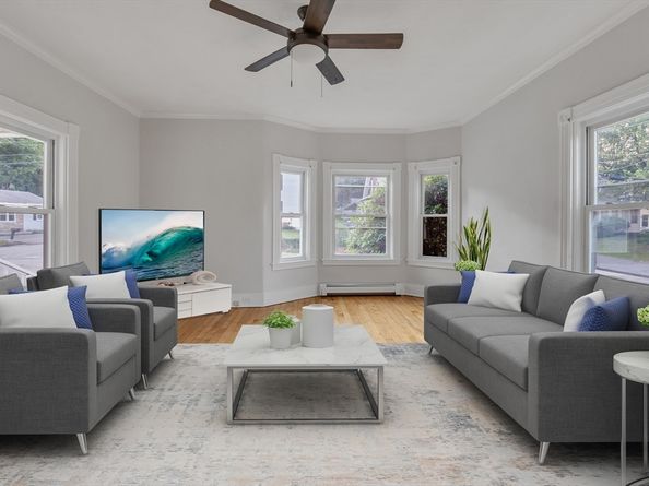 484 Rollstone St, Fitchburg MA 01420