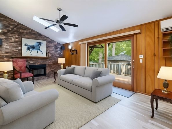 38 Ranger Rd, Natick MA 01760