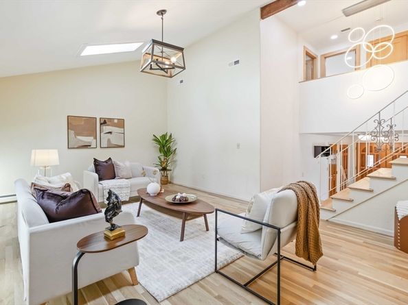 38 Ranger Rd, Natick MA 01760