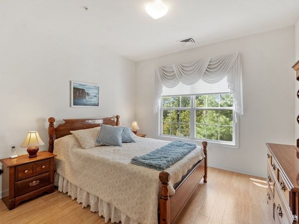 170 Haverhill St 138, Andover MA 01810