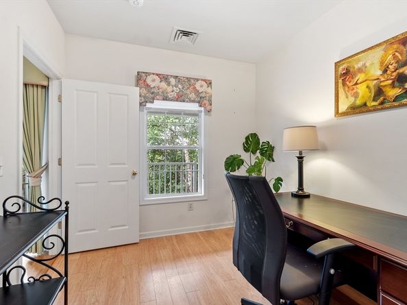 170 Haverhill St 138, Andover MA 01810