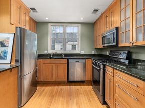 80 Roslindale Ave 3, Boston MA 02131