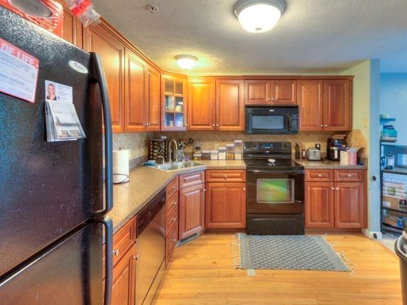 34 Oak Leaf Road 34, Fitchburg MA 01420