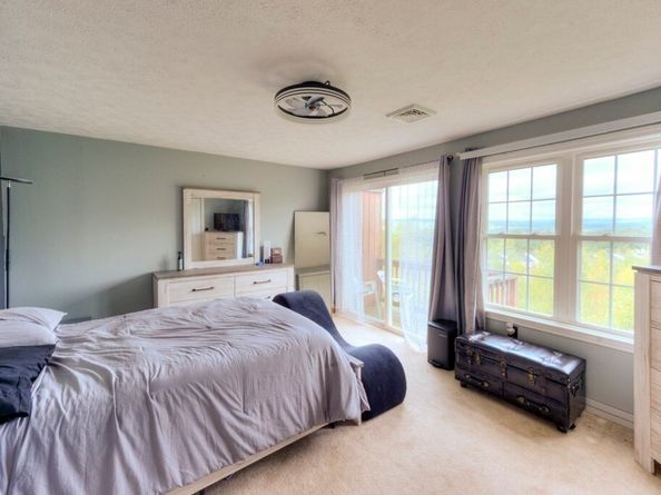 34 Oak Leaf Road 34, Fitchburg MA 01420