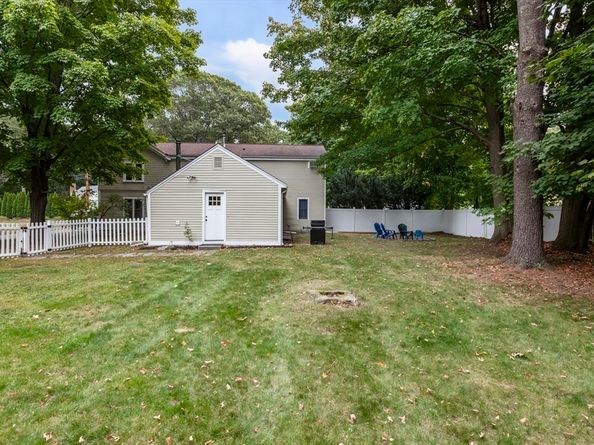 63 Landham Rd, Sudbury MA 01776