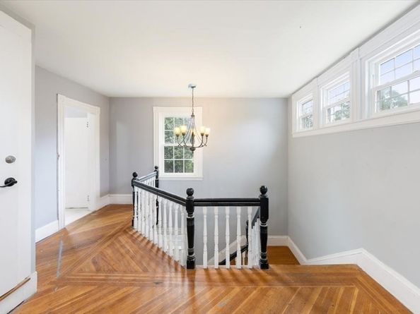 25 Ripley Rd, Cohasset MA 02025