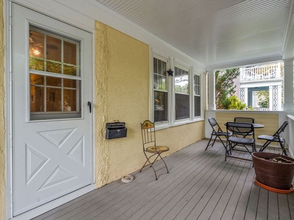 108 Columbia St 1, Brookline MA 02446