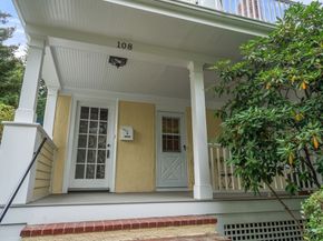 108 Columbia St 1, Brookline MA 02446
