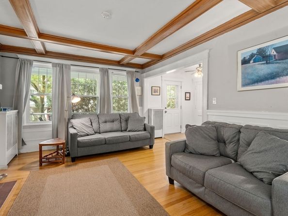 108 Columbia St 1, Brookline MA 02446