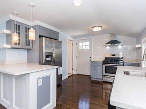 72 Main St, Quincy MA 02169