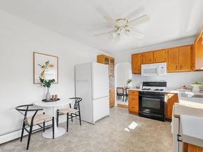 206-208 Cabot, Newton MA 02460