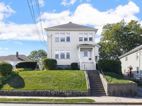 206-208 Cabot, Newton MA 02460
