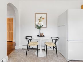 206-208 Cabot, Newton MA 02460