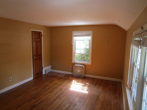 16 Munroe Ave, Reading MA 01867