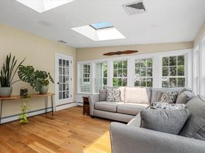 72 Scotland St, Hingham MA 02043