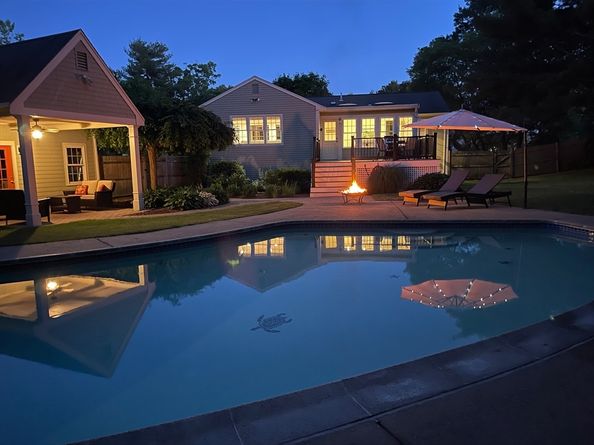72 Scotland St, Hingham MA 02043