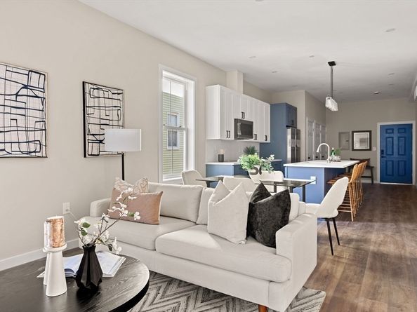 28 Hansborough St. 2B, Boston MA 02124