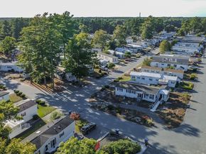 67 Crest Drive, Wareham MA 02571
