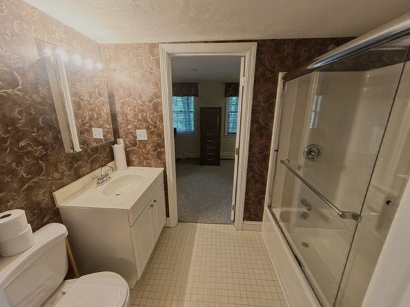 158 Merrimac Street 3, Newburyport MA 01950