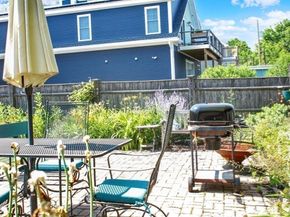 158 Merrimac Street 3, Newburyport MA 01950