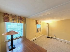 158 Merrimac Street 3, Newburyport MA 01950