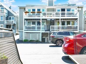 158 Merrimac Street 3, Newburyport MA 01950